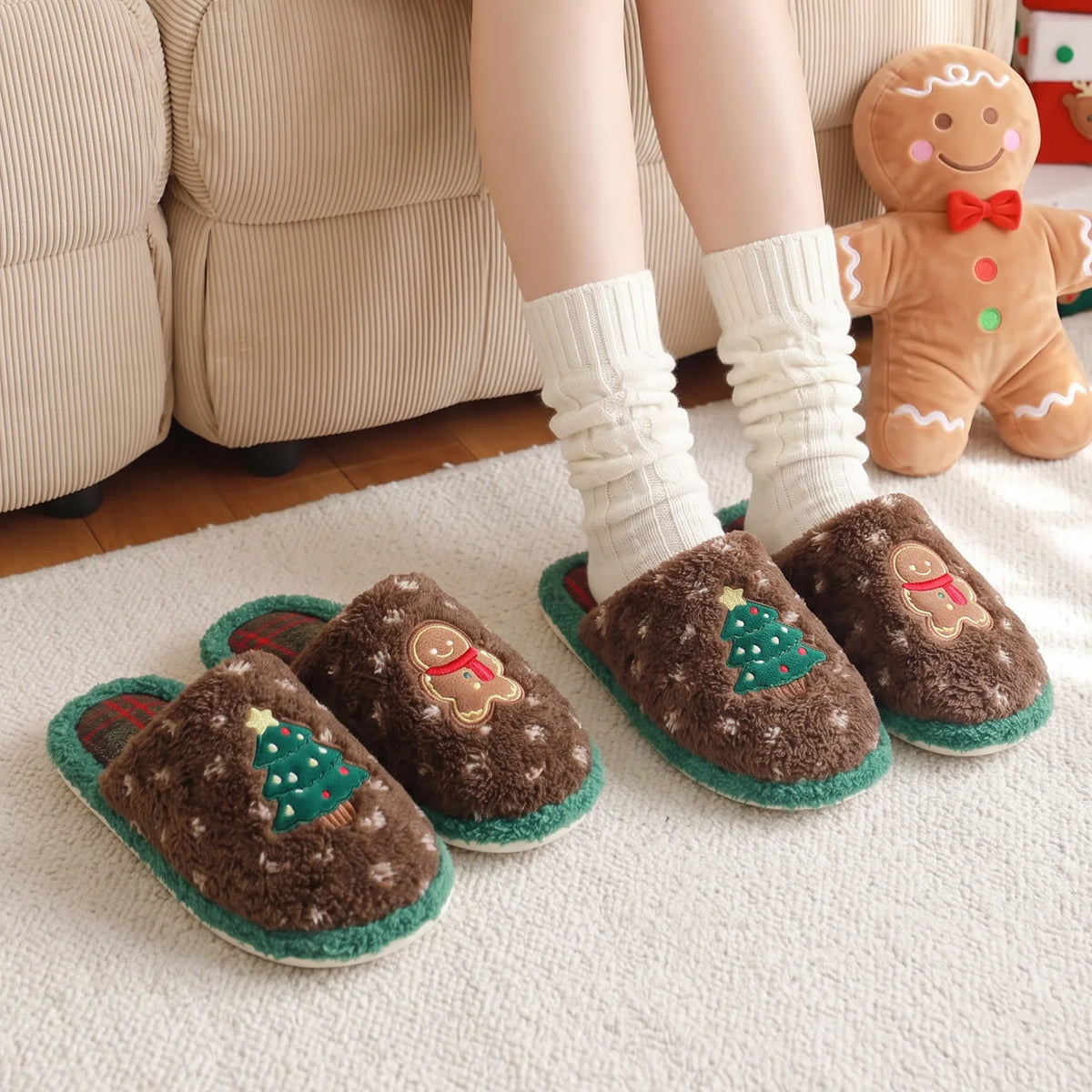 Passos Mágicos: Pantufa Natalina de Pelúcia Super Macia