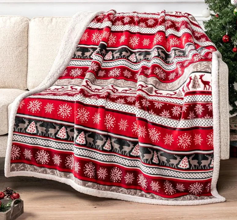 Abraço de Natal: Manta Peluciada Térmica com Estampas Festivas